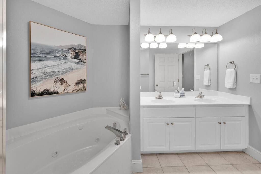 Beachfront Condo #607 At Majestic Beach Resort Panama City Beach Esterno foto