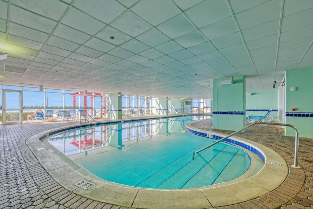 Beachfront Condo #607 At Majestic Beach Resort Panama City Beach Esterno foto